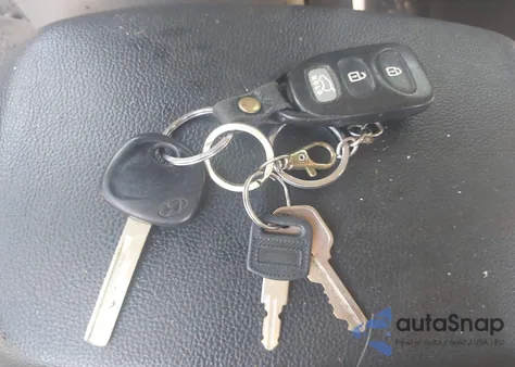 2014 Hyundai Elantra Gt from USA, damaged, VIN KMHD35LH9EU218439